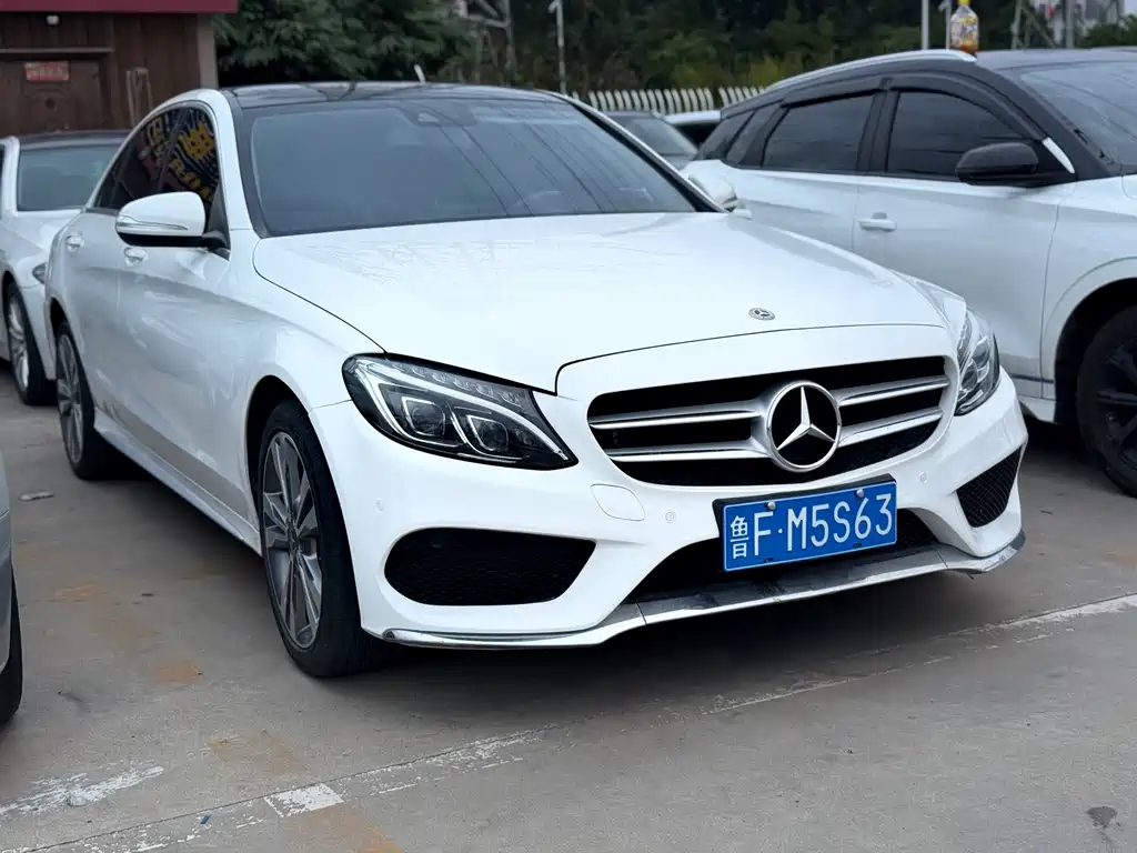 Mercedes-Benz C-Class — миниатюра 3