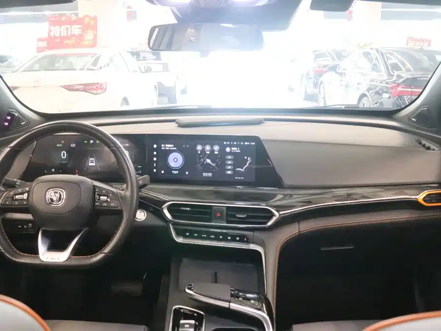 Changan UNI-T — миниатюра 5
