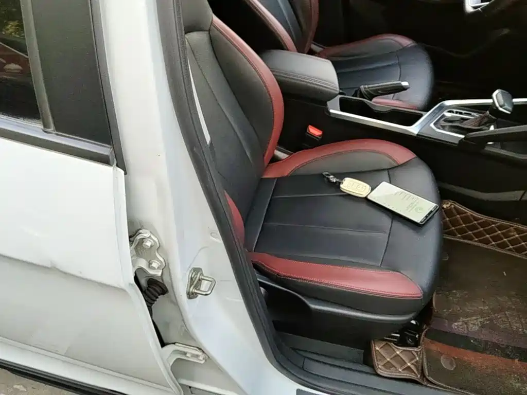 Geely Vision X3 — миниатюра 25
