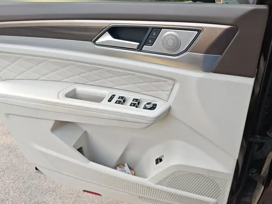 Volkswagen Viloran — миниатюра 7