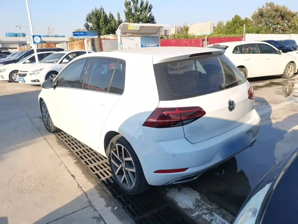 Volkswagen Golf — миниатюра 5