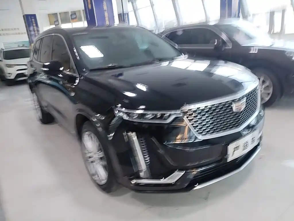 Cadillac XT6 — миниатюра 4