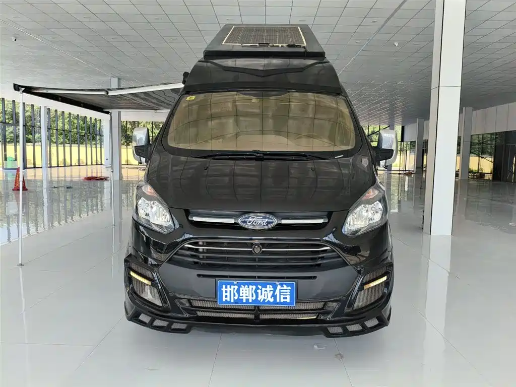 Ford Transit - фото 2