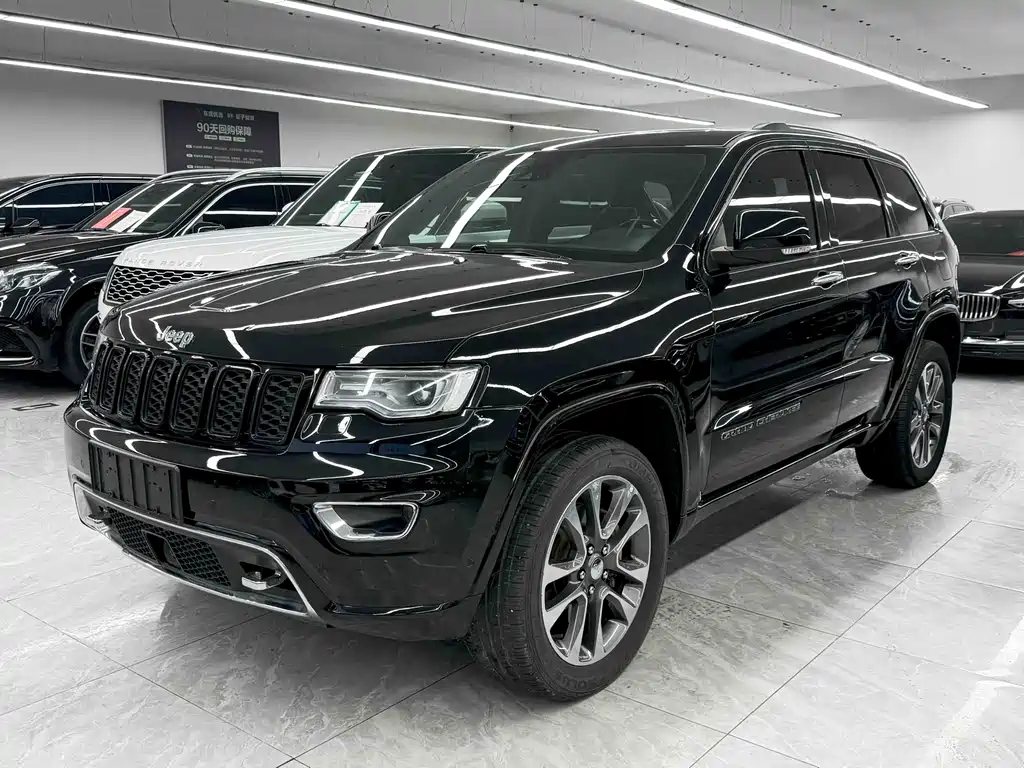 Купить Jeep Grand Cherokee (Import)
