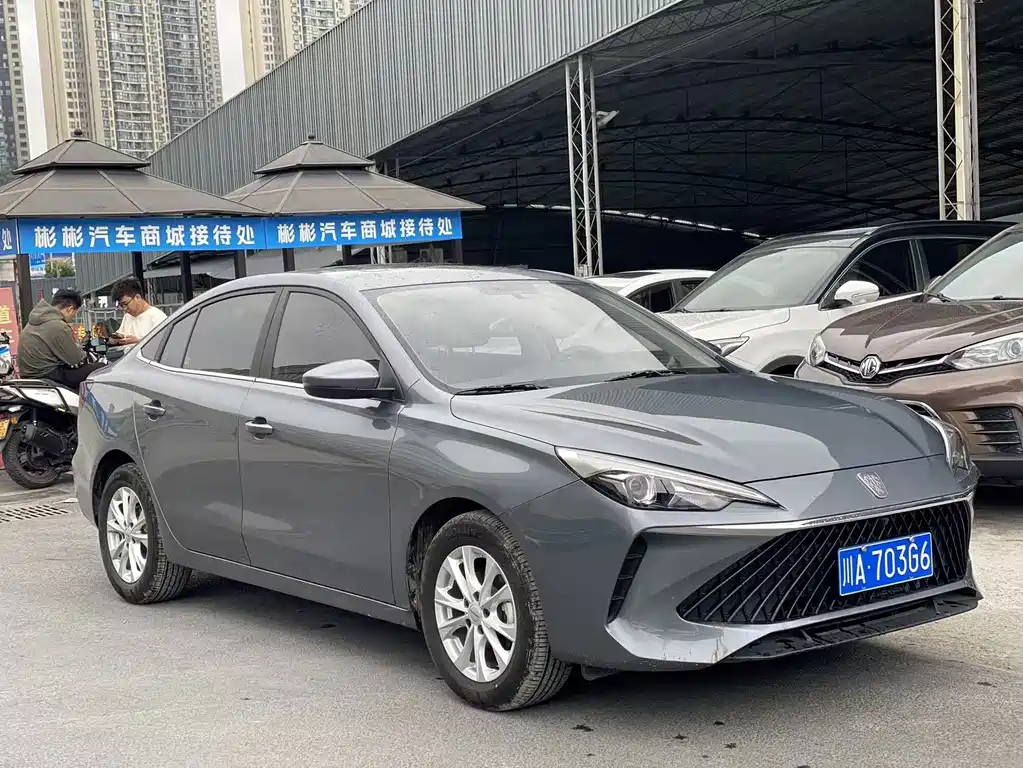 Roewe i5 — миниатюра 3