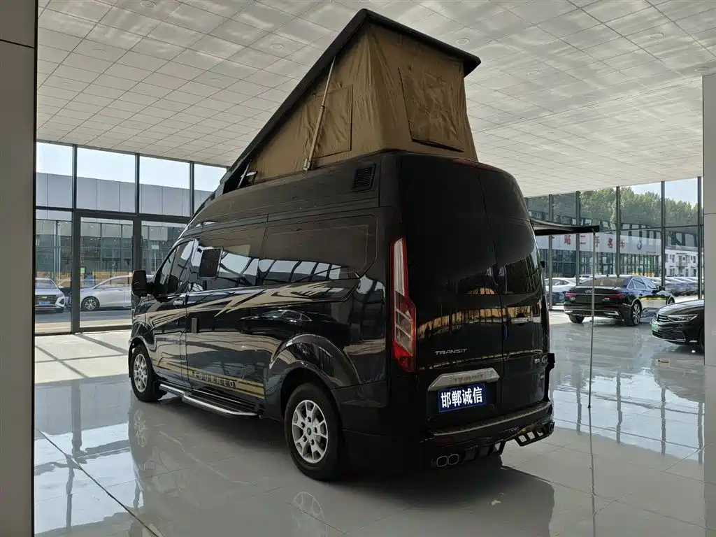Ford Transit - фото 4