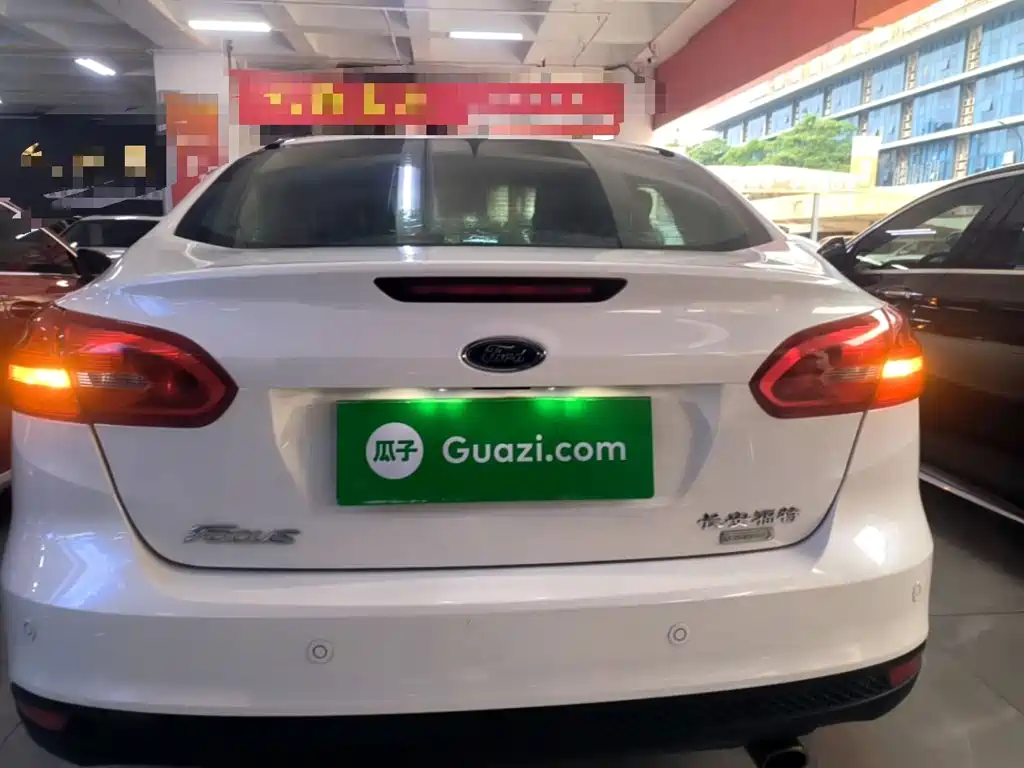 Ford Focus — миниатюра 6
