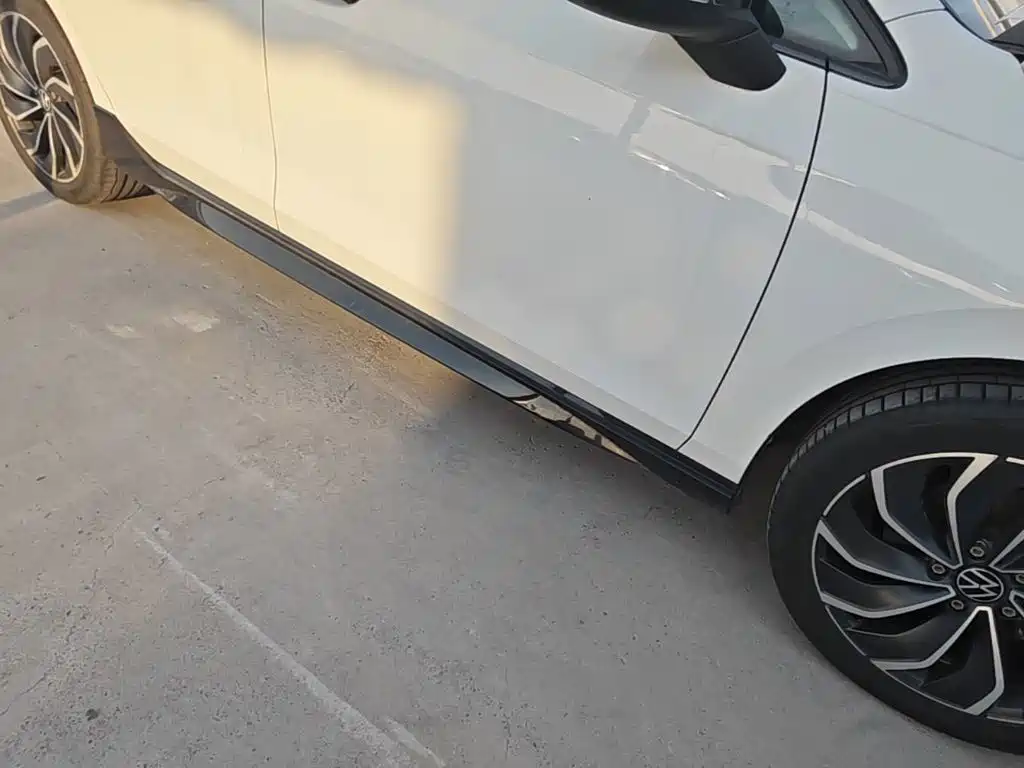 Volkswagen Golf — миниатюра 21