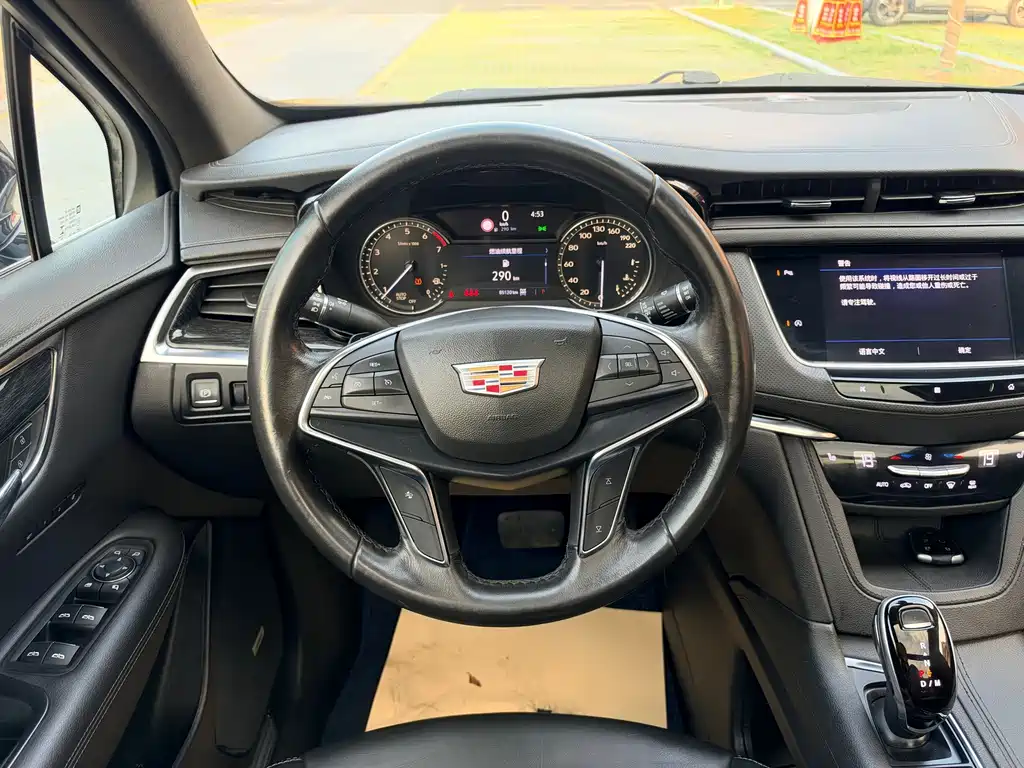 Cadillac XT5 — миниатюра 15