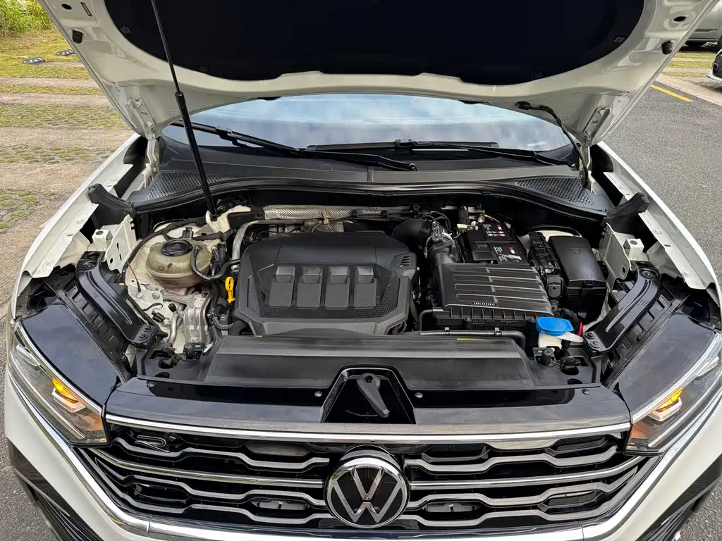 Volkswagen X — миниатюра 17