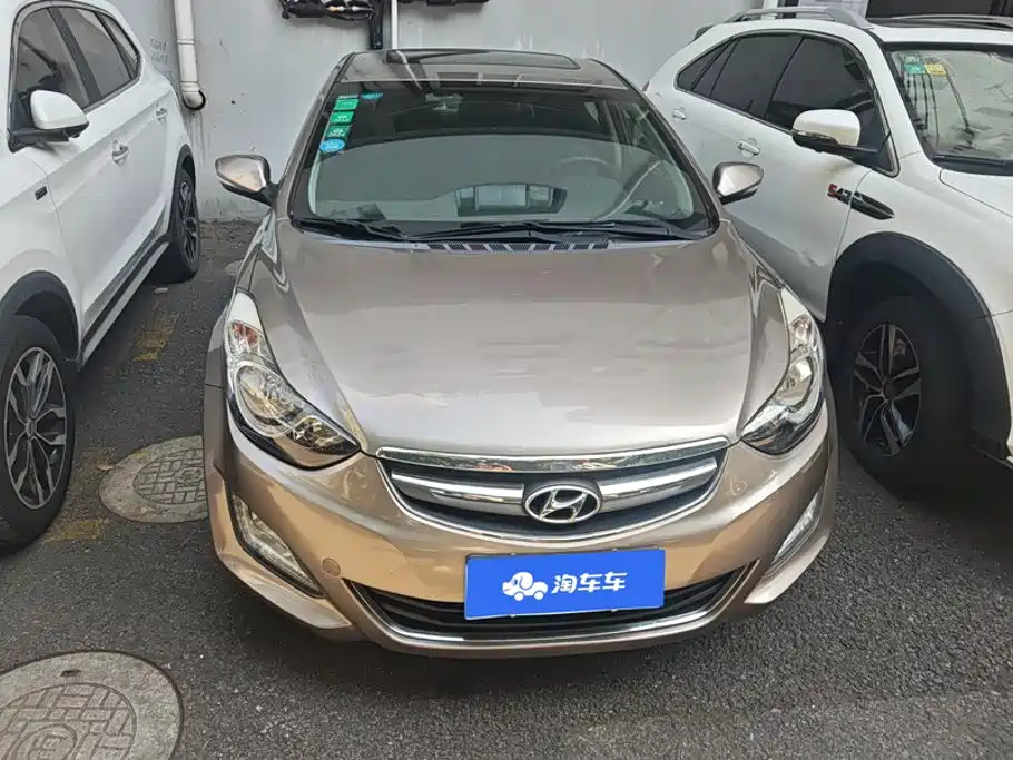 Hyundai Elantra Langdong — миниатюра 2