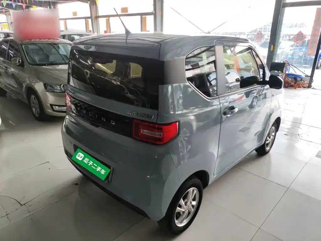 Wuling MINIEV — миниатюра 7
