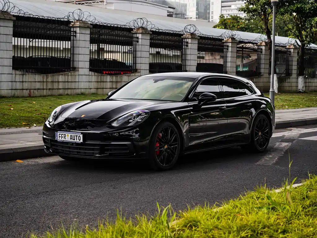 Porsche Panamera 2019