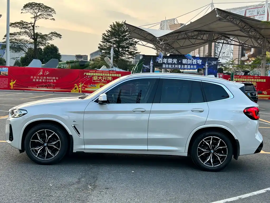 BMW X3 — миниатюра 5