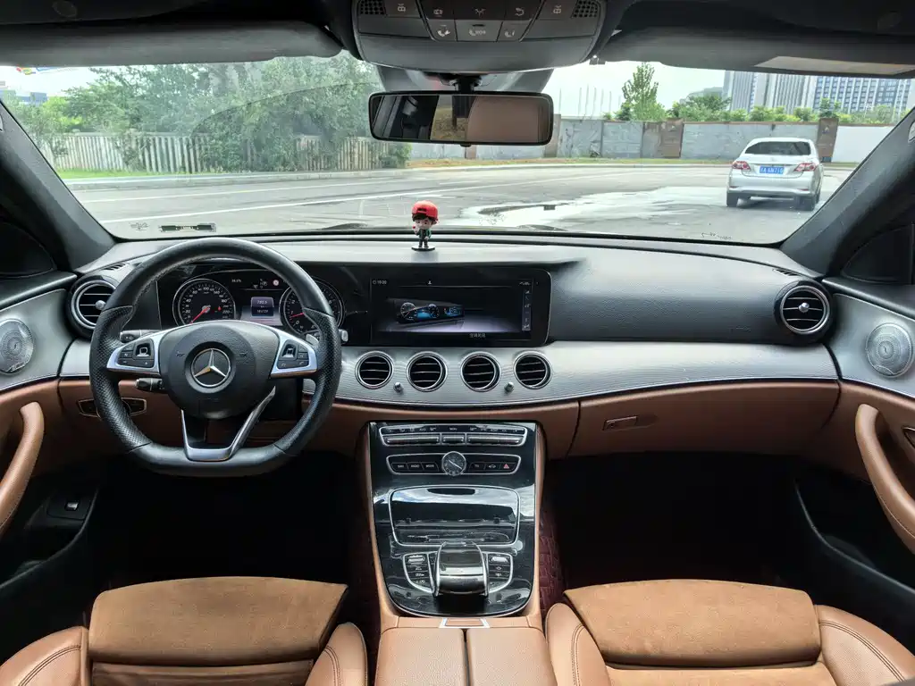 Mercedes-Benz E-Class E 2017 E 200 Sport 4MATIC
