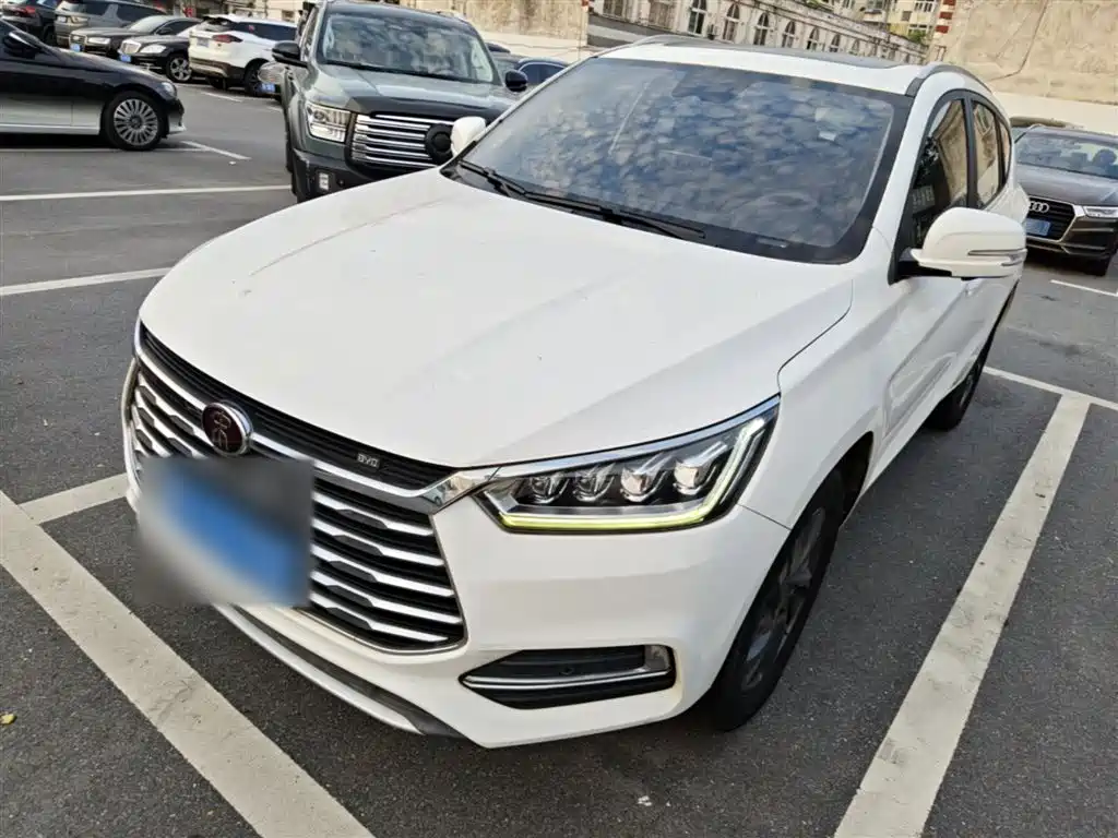 Купить BYD Song