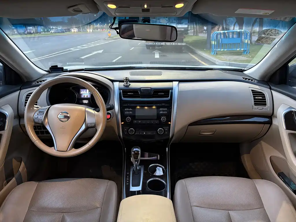 Nissan Teana — миниатюра 5