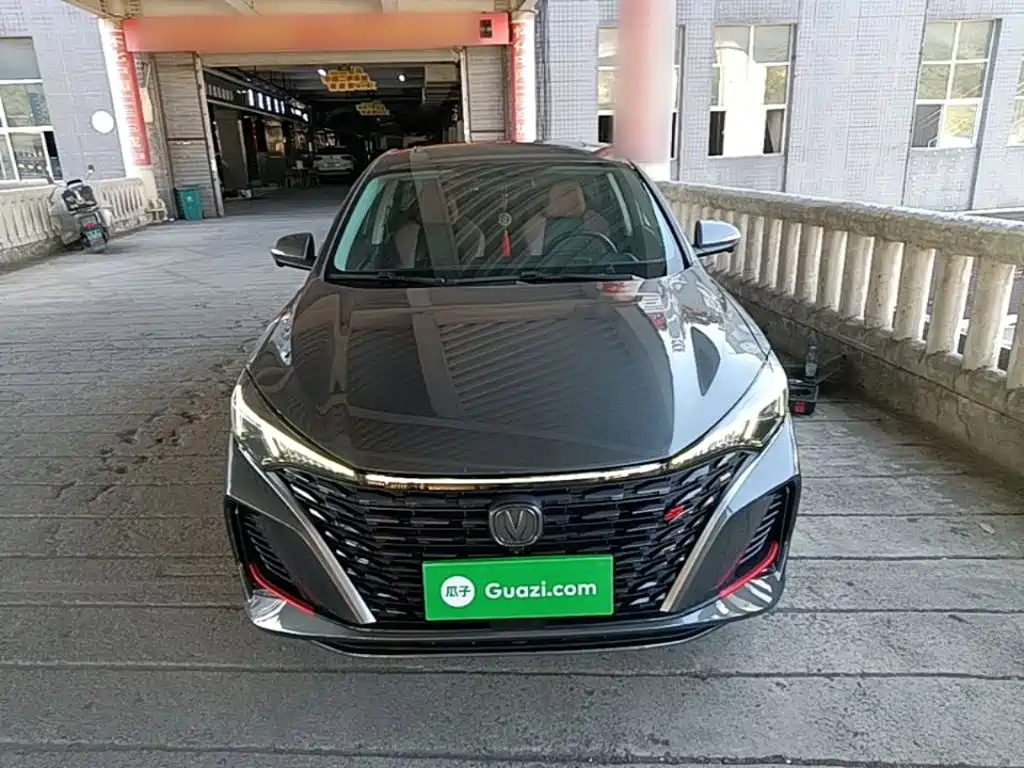 Changan Eado — миниатюра 3