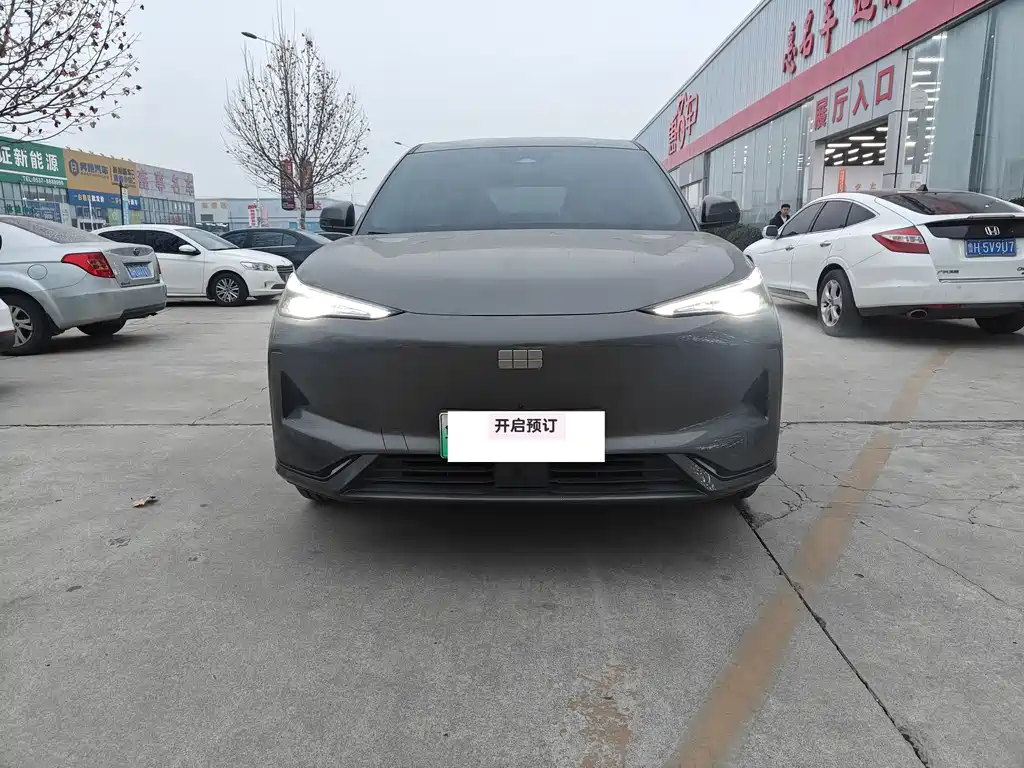 GEELY GALAXY GALAXY E5