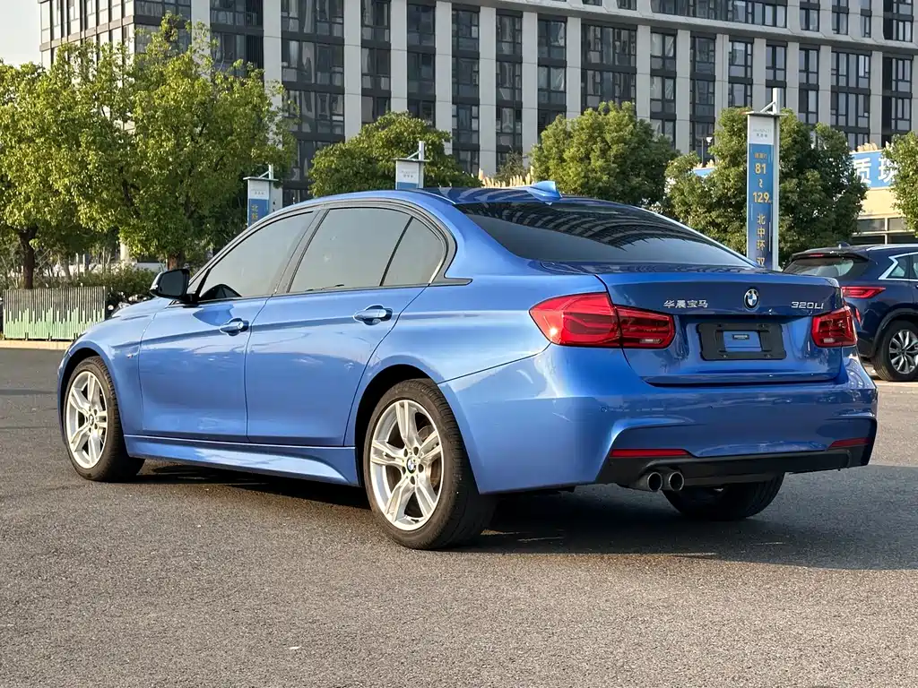 BMW 3 Series — миниатюра 6
