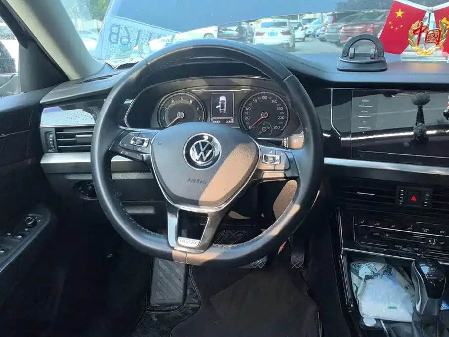 Volkswagen Passat — миниатюра 15