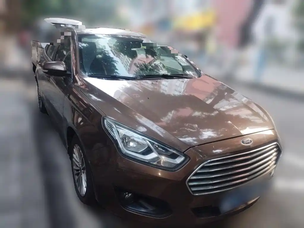 Ford Escort — миниатюра 3