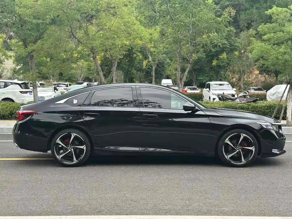 Honda Inspire 2022 260TURBO Elegant