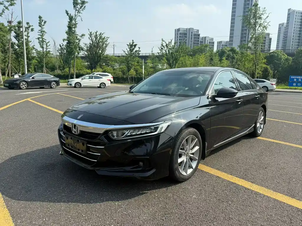 Купить Honda Accord