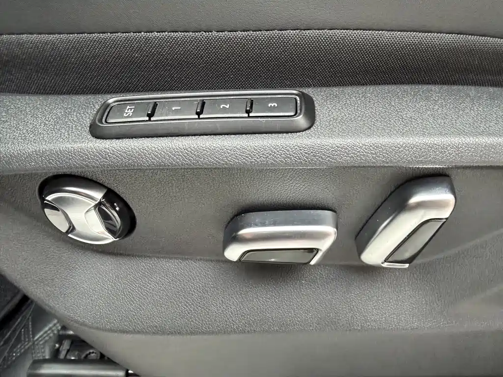Volkswagen Teramont — миниатюра 5