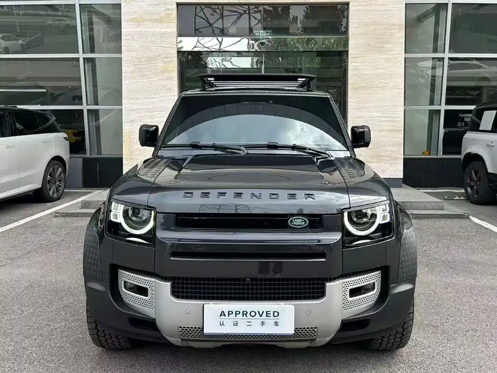 Land Rover Land Rover Defender 2025 110 3.0T P400