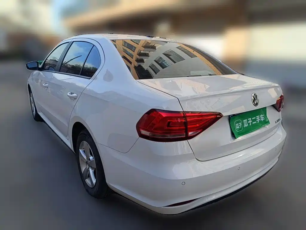 Volkswagen Lavida — миниатюра 4
