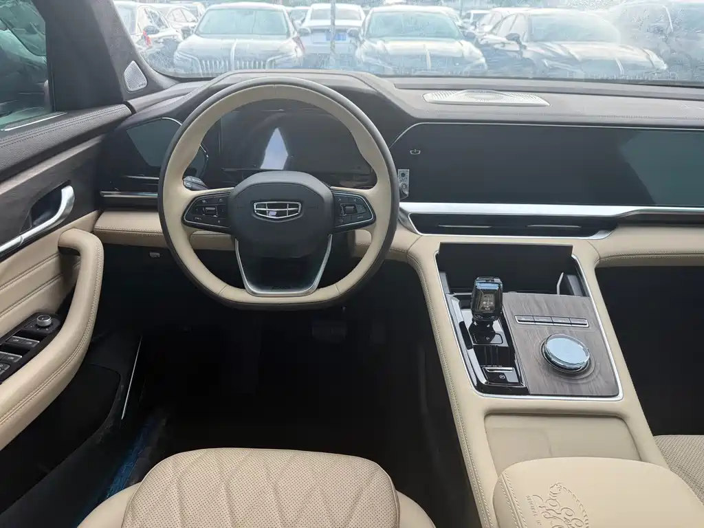 Geely Xingyue L — миниатюра 8