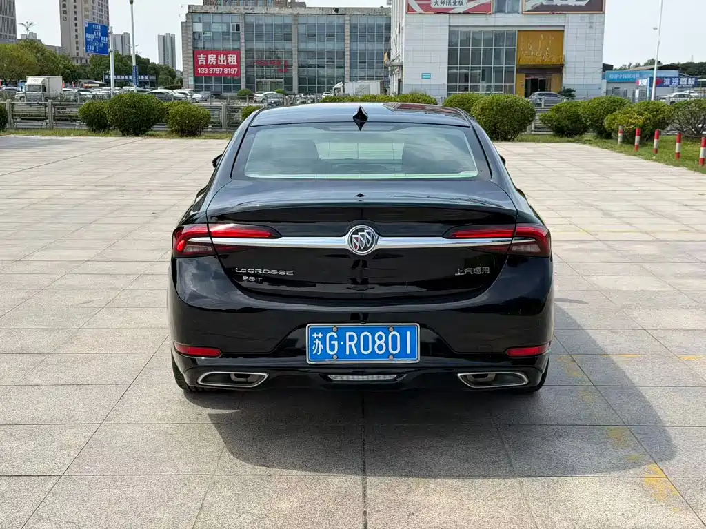 Buick LaCrosse — миниатюра 7