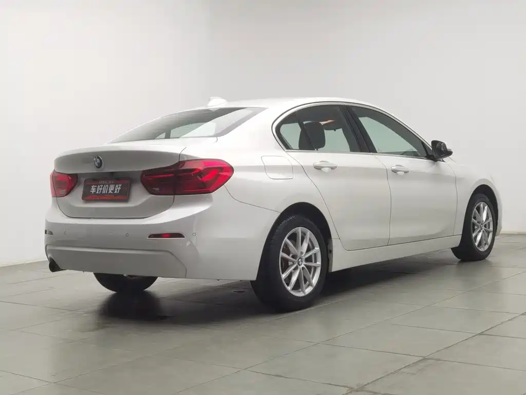BMW 1 Series — миниатюра 2
