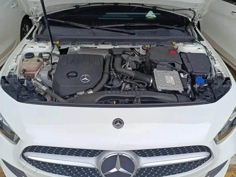 Mercedes-Benz A-Class — миниатюра 10