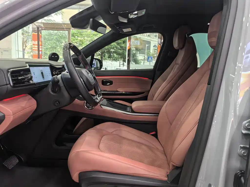 NIO ES6 — миниатюра 6