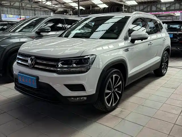 Volkswagen Tharu
