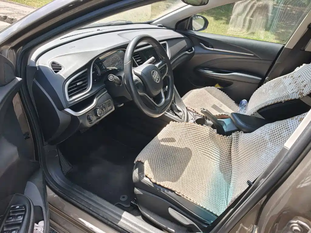 Buick Excelle — миниатюра 6