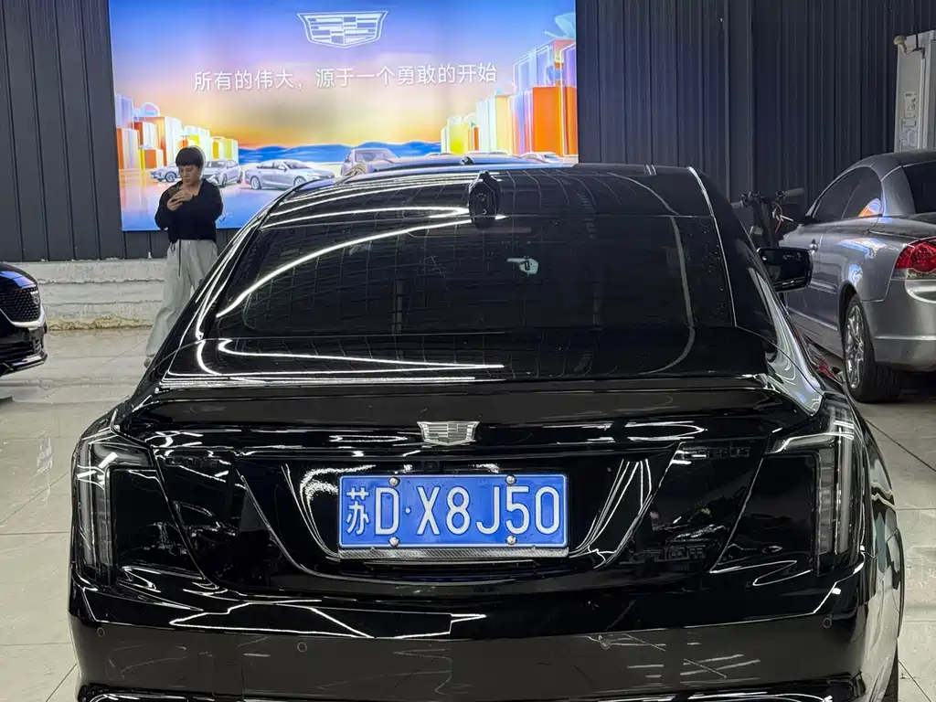 Cadillac CT5 — миниатюра 7