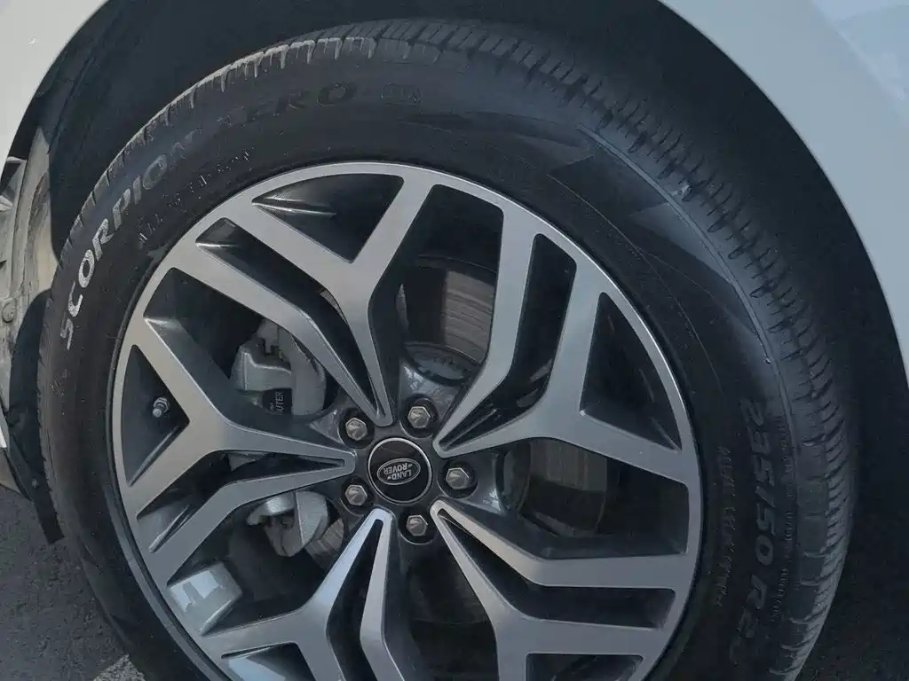 Land Rover Evoque — миниатюра 12