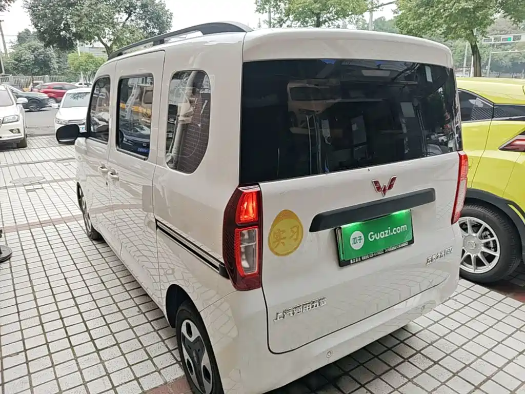 Wuling Zhiguang EV — миниатюра 5