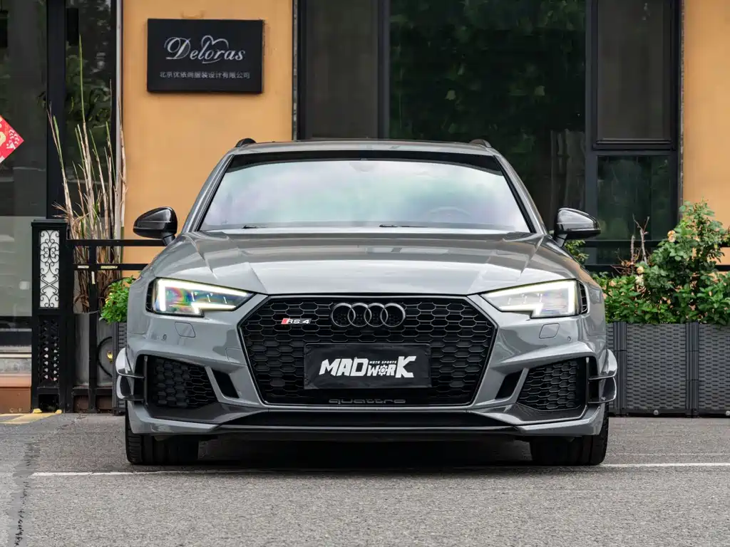Audi RS 4 2019 RS 4 2.9T Avant