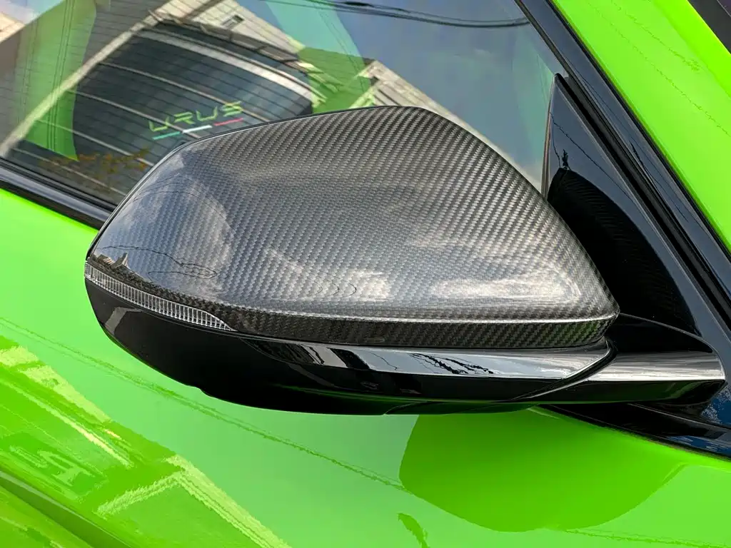 Lamborghini Urus — миниатюра 13