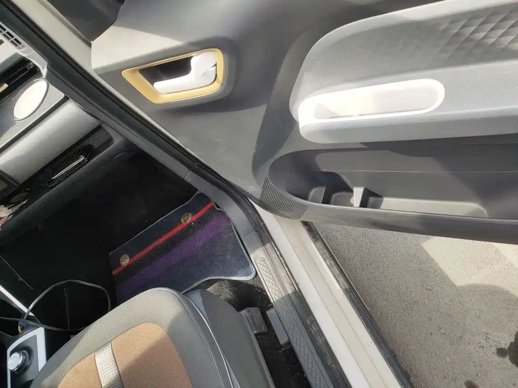 Wuling MINIEV — миниатюра 17