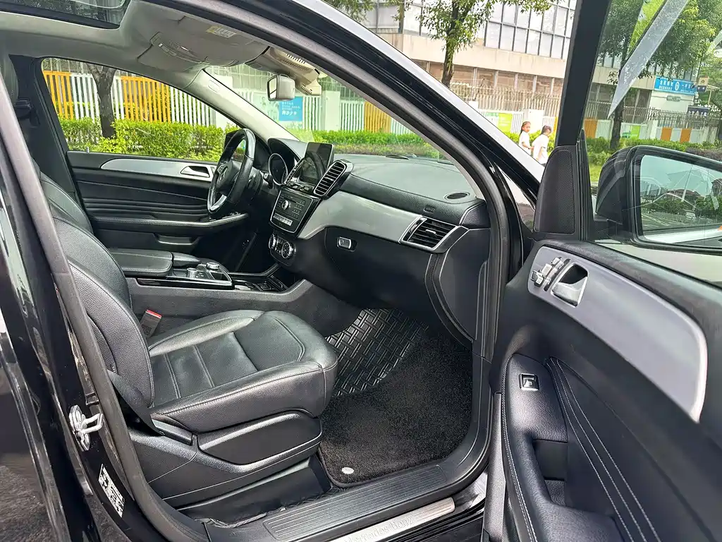 Mercedes-Benz GLE Coupe — миниатюра 19