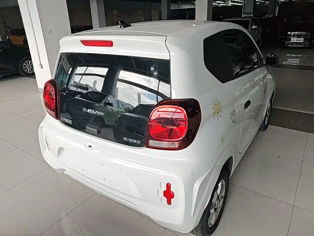 Roewe Clever — миниатюра 7