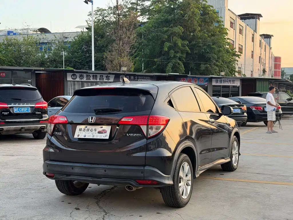 Honda Vezel — миниатюра 6