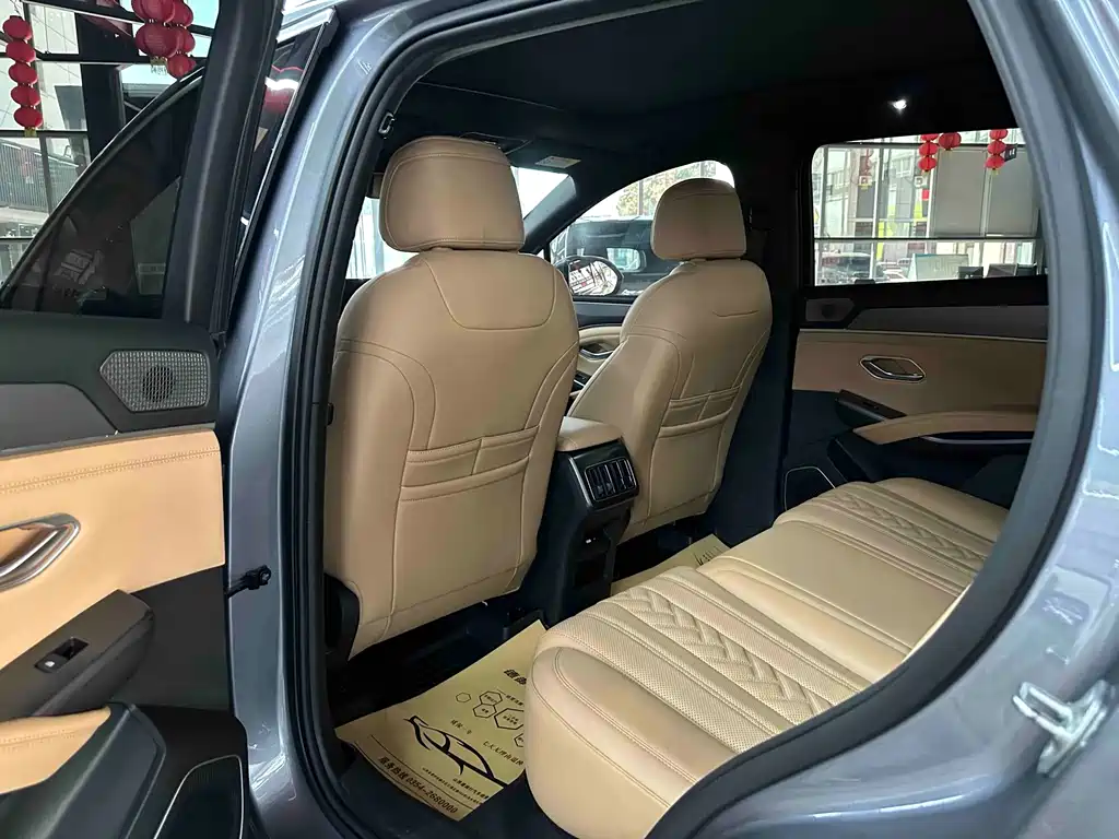 BYD L DM-i — миниатюра 6