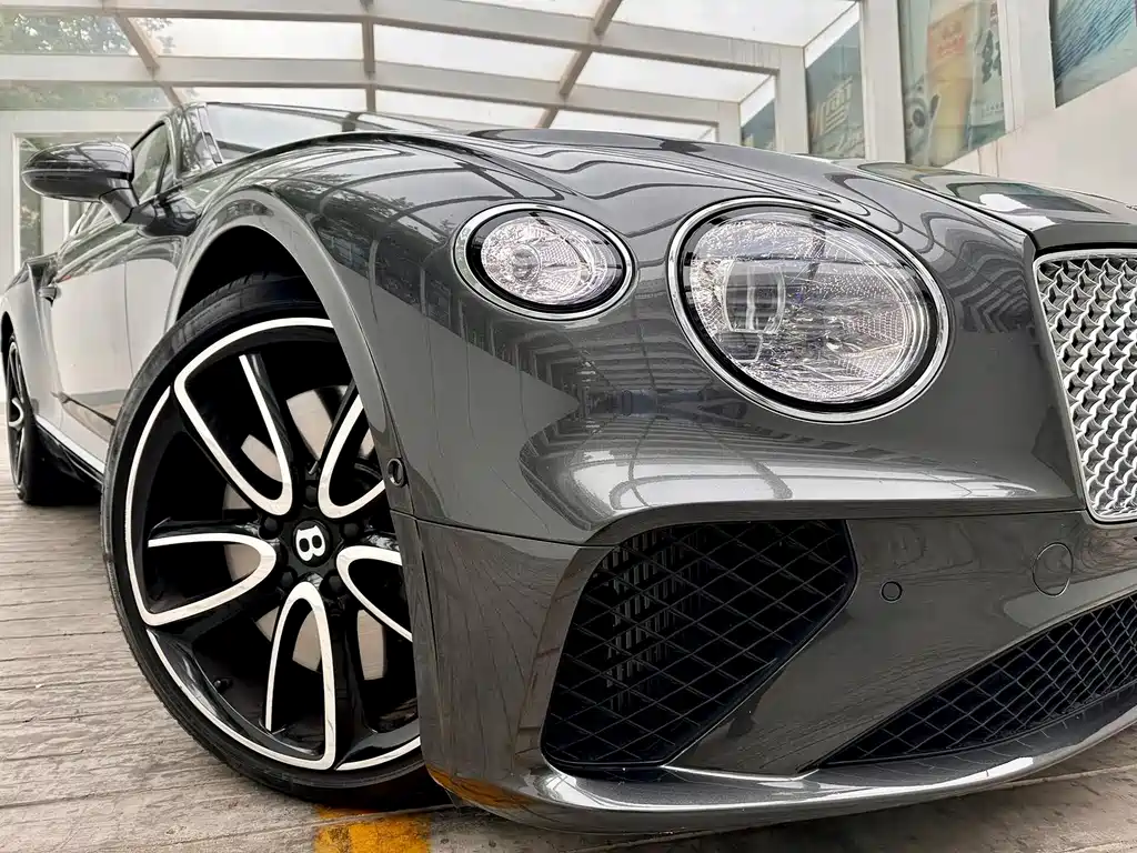 BENTLEY CONTINENTAL