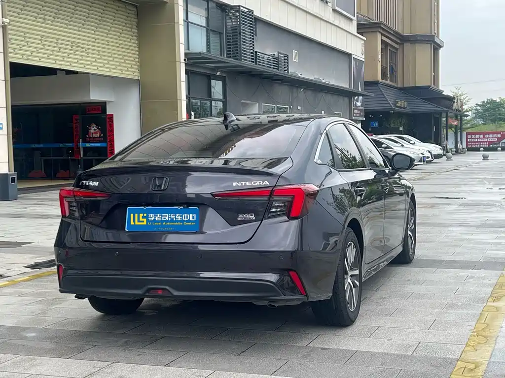 Honda Integra — миниатюра 4